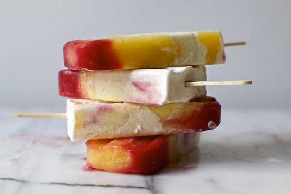 "Thủ sẵn" cách làm kem que ba màu cực dễ lại vừa đẹp vừa ngon cho mùa hè đang tới